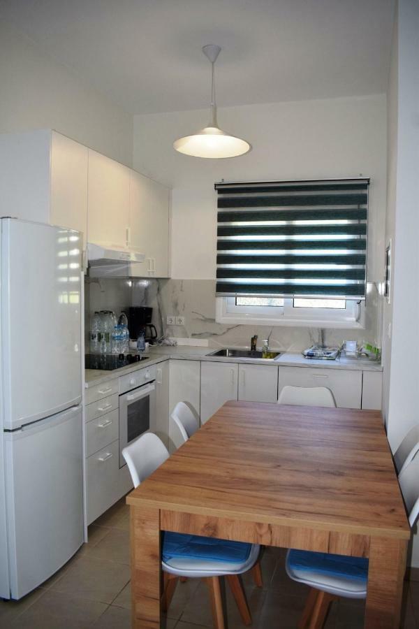 Villa Giovasia In Толон Екстериор снимка